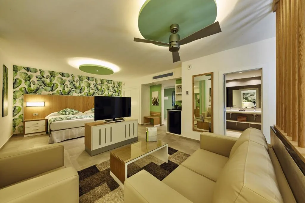 Riu Tequila: another view