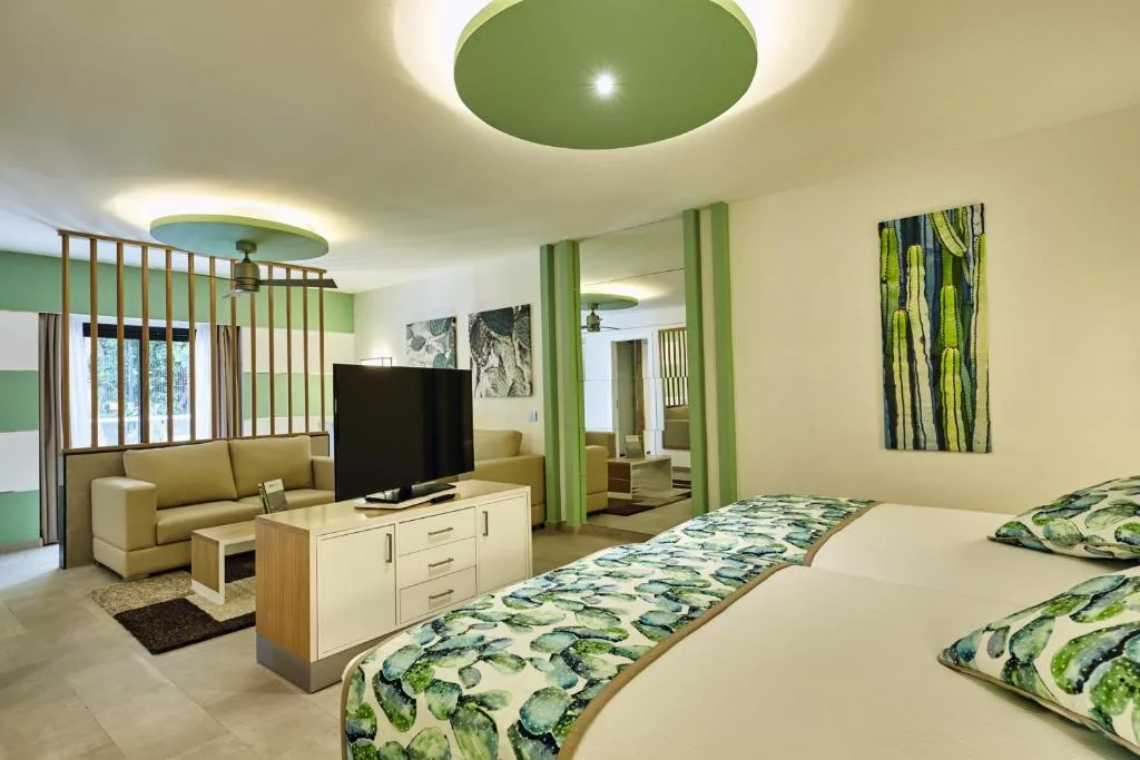 Riu Tequila: another view