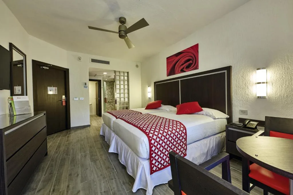 Riu Tequila: another view