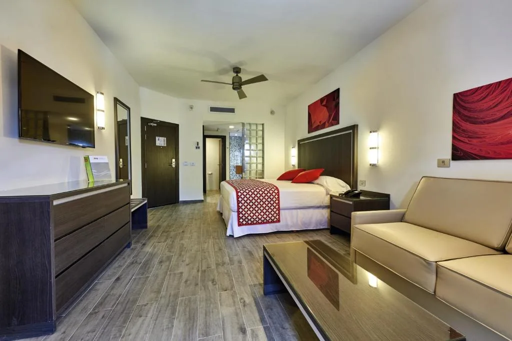 Riu Tequila: another view