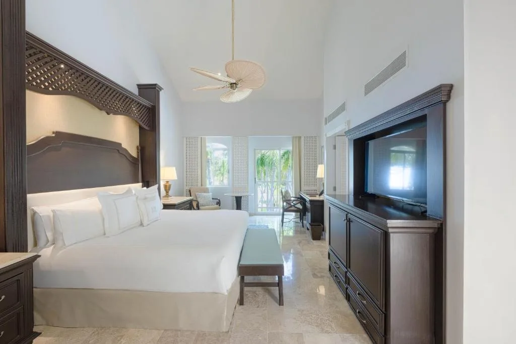 Royal Hideaway Playacar: another view