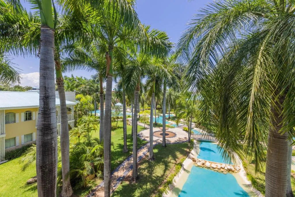 Royal Hideaway Playacar: another view