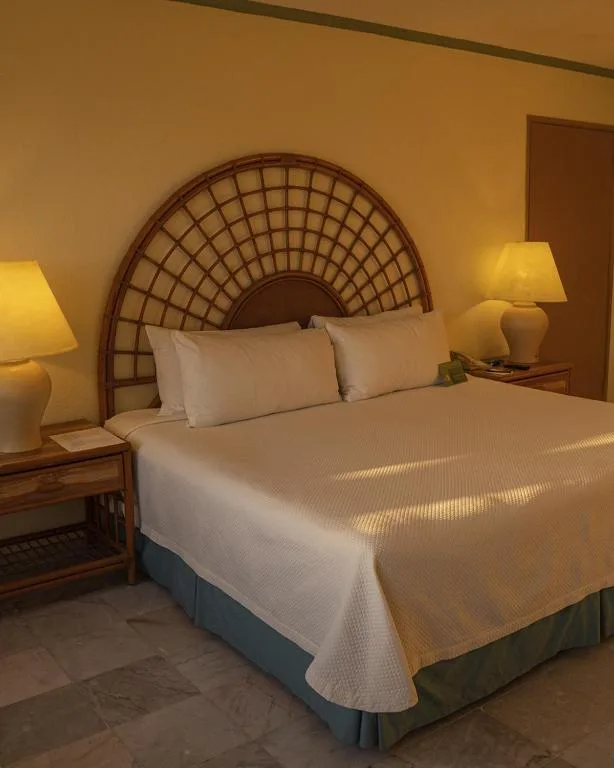 Samba Vallarta: another view