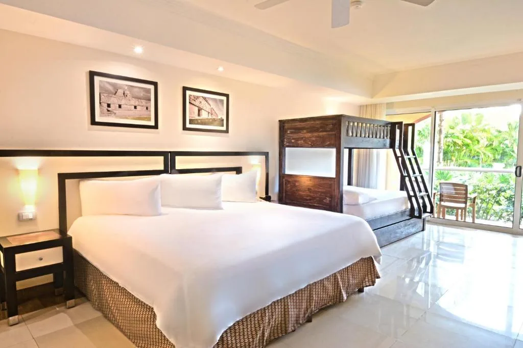Sandos Playacar: another view