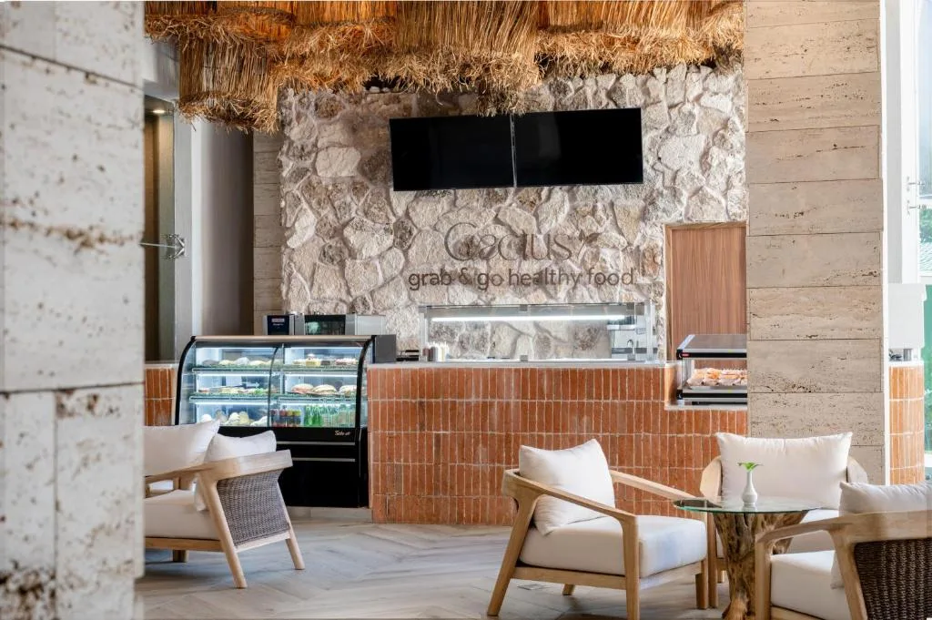 Seadust Cancun Family Resort: another view