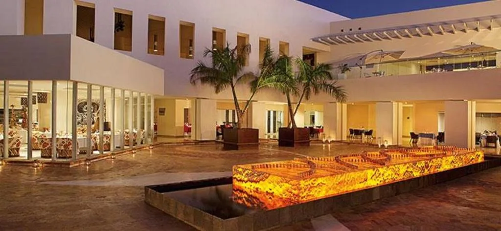 Secrets Huatulco Resort & Spa: another view