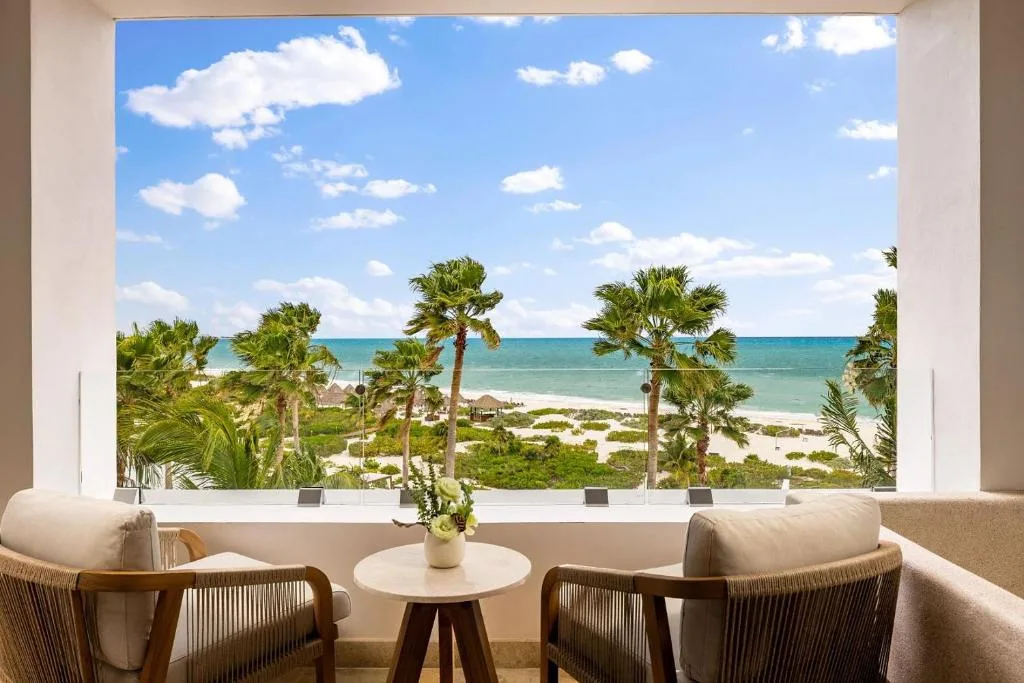 Secrets Playa Mujeres Golf & Spa Resort: another view