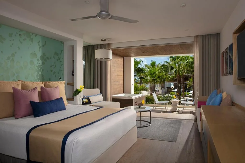 Secrets Riviera Cancun Resort & Spa: another view