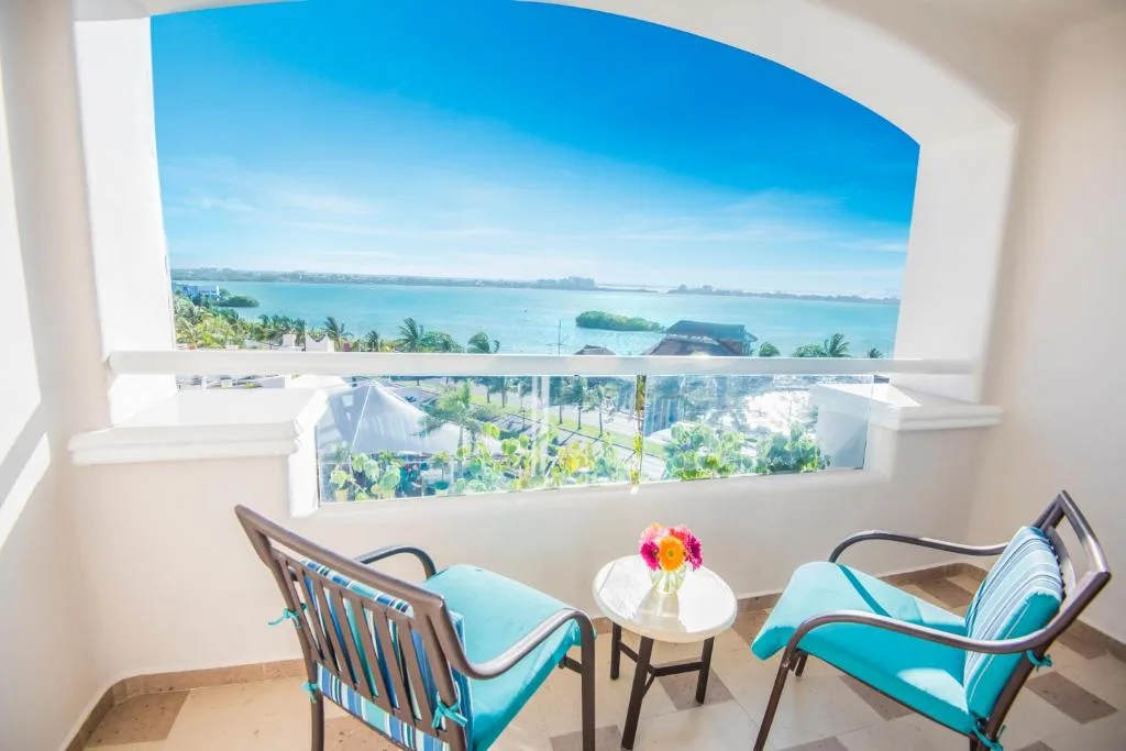 Sunscape Cancun Resort & Spa by Hyatt: another view