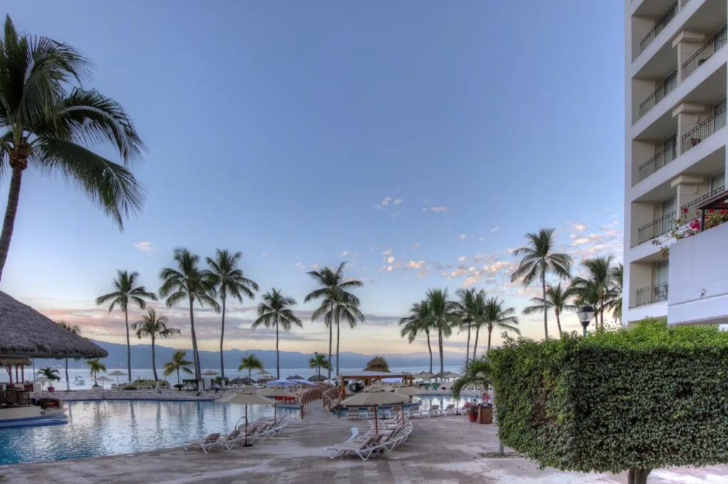 Sunscape Puerto Vallarta Resort: another view