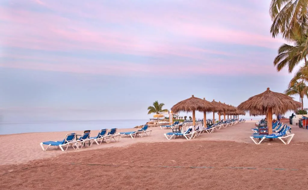 Sunscape Puerto Vallarta Resort: another view