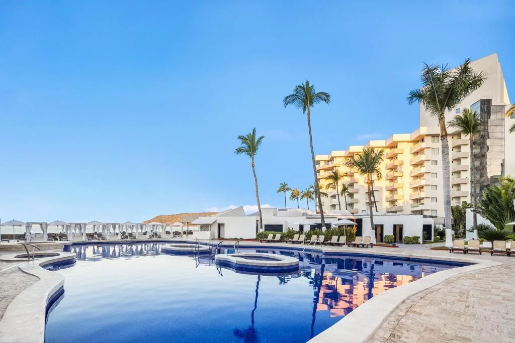 Sunvivia by Fiesta Americana Mazatlán: another view