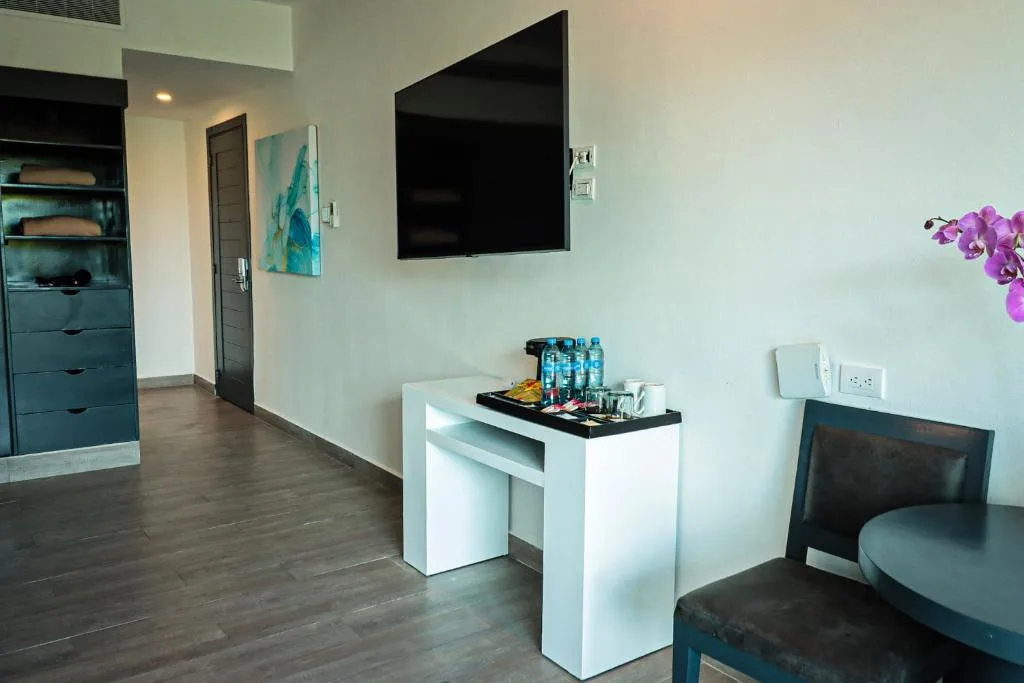The Fives Beach Hotel & Residences: another view
