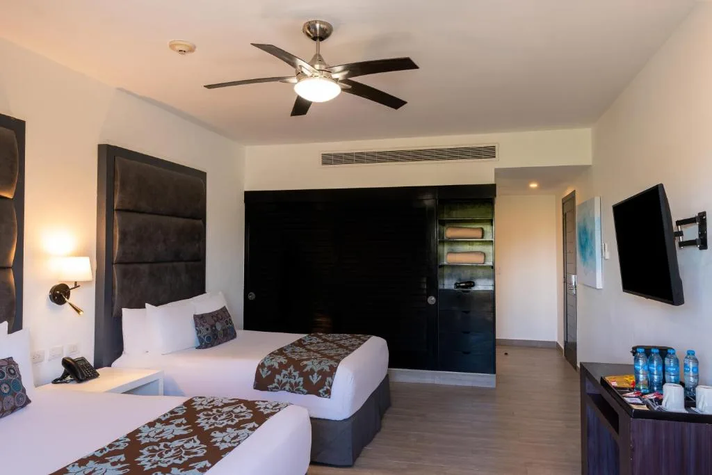 The Fives Beach Hotel & Residences: another view