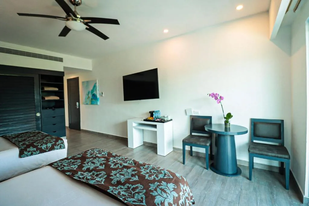 The Fives Beach Hotel & Residences: another view