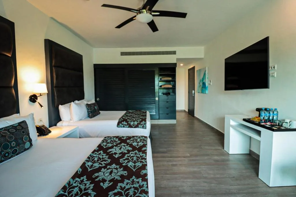 The Fives Beach Hotel & Residences: another view