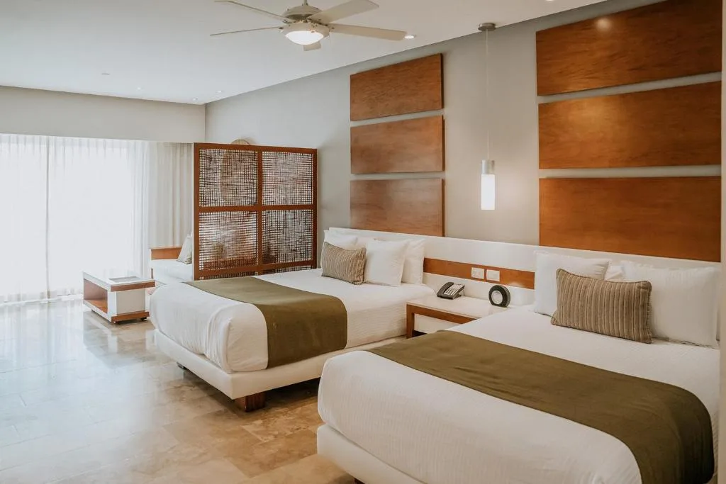 The Reef 28 Hotel & Spa: another view