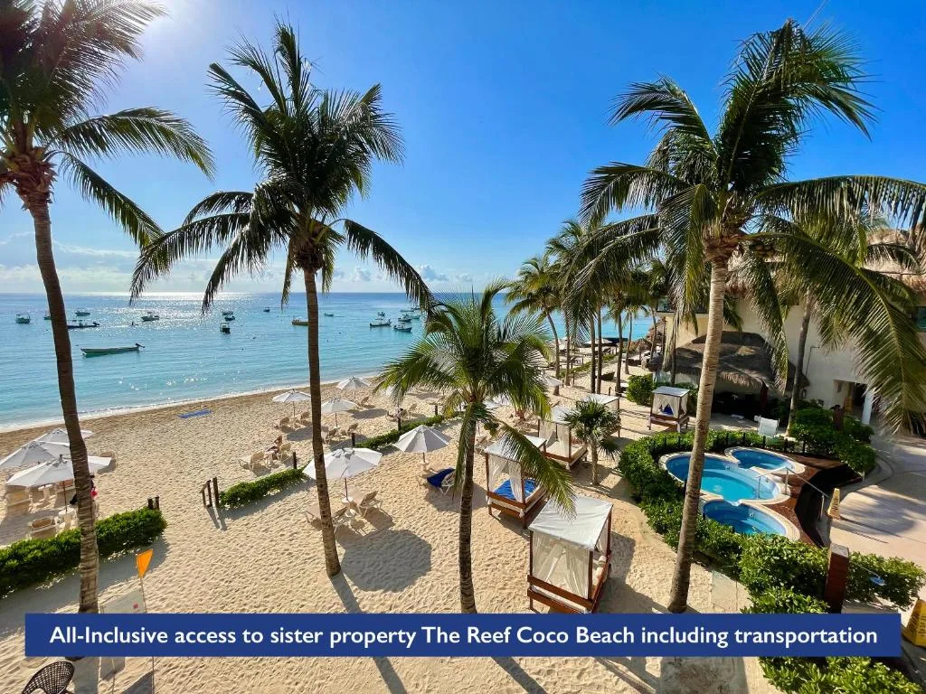 The Reef Playacar Beach Resort & Spa: another view
