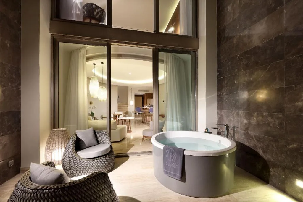 TRS Coral Hotel: another view