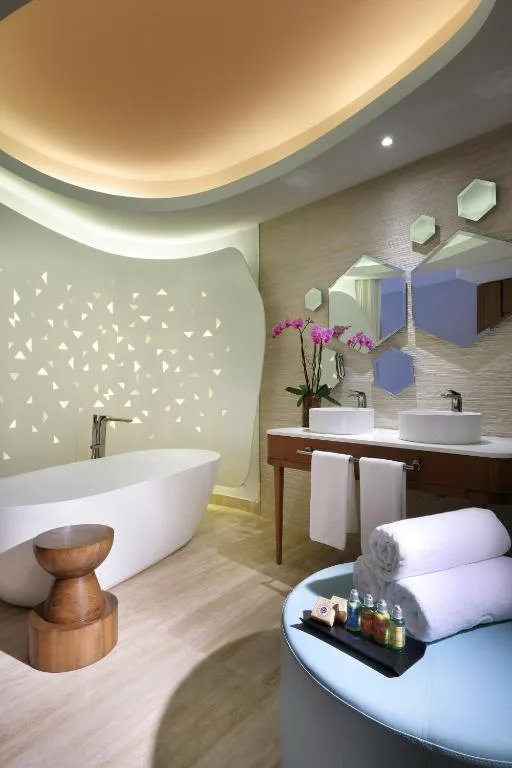 TRS Coral Hotel: another view