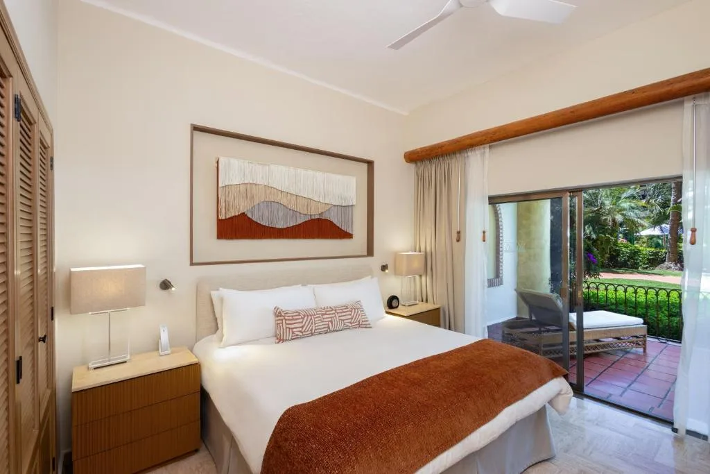 Velas Vallarta Suite Resort: another view
