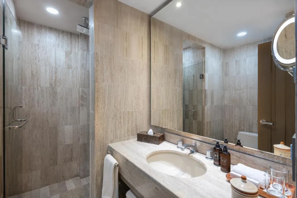 Velas Vallarta Suite Resort: another view