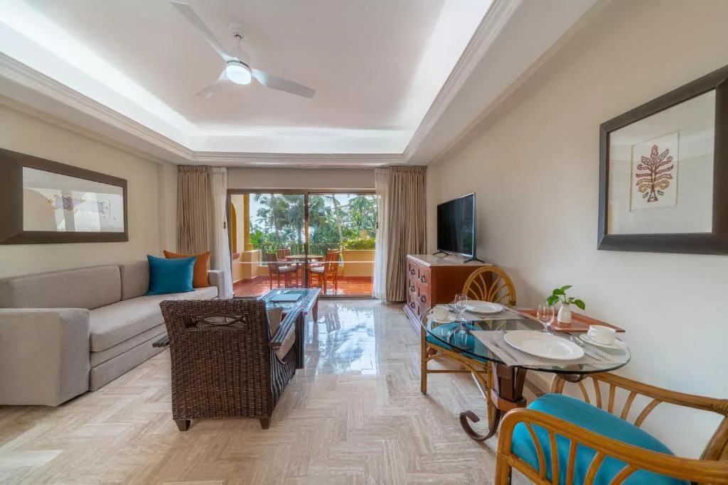 Velas Vallarta Suite Resort: another view