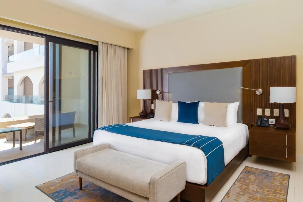 Villa La Valencia Beach Resort & Spa Los Cabos: another view