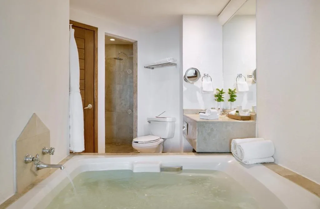 Villa Premiere Boutique Hotel & Romantic Getaway: another view